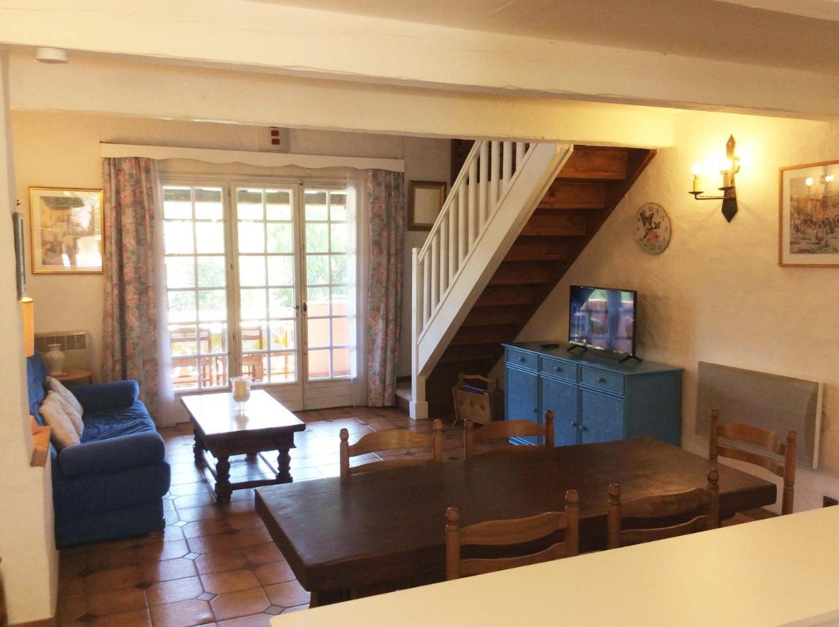 89 Le Grand Pin Appartement Sainte-Maxime Buitenkant foto