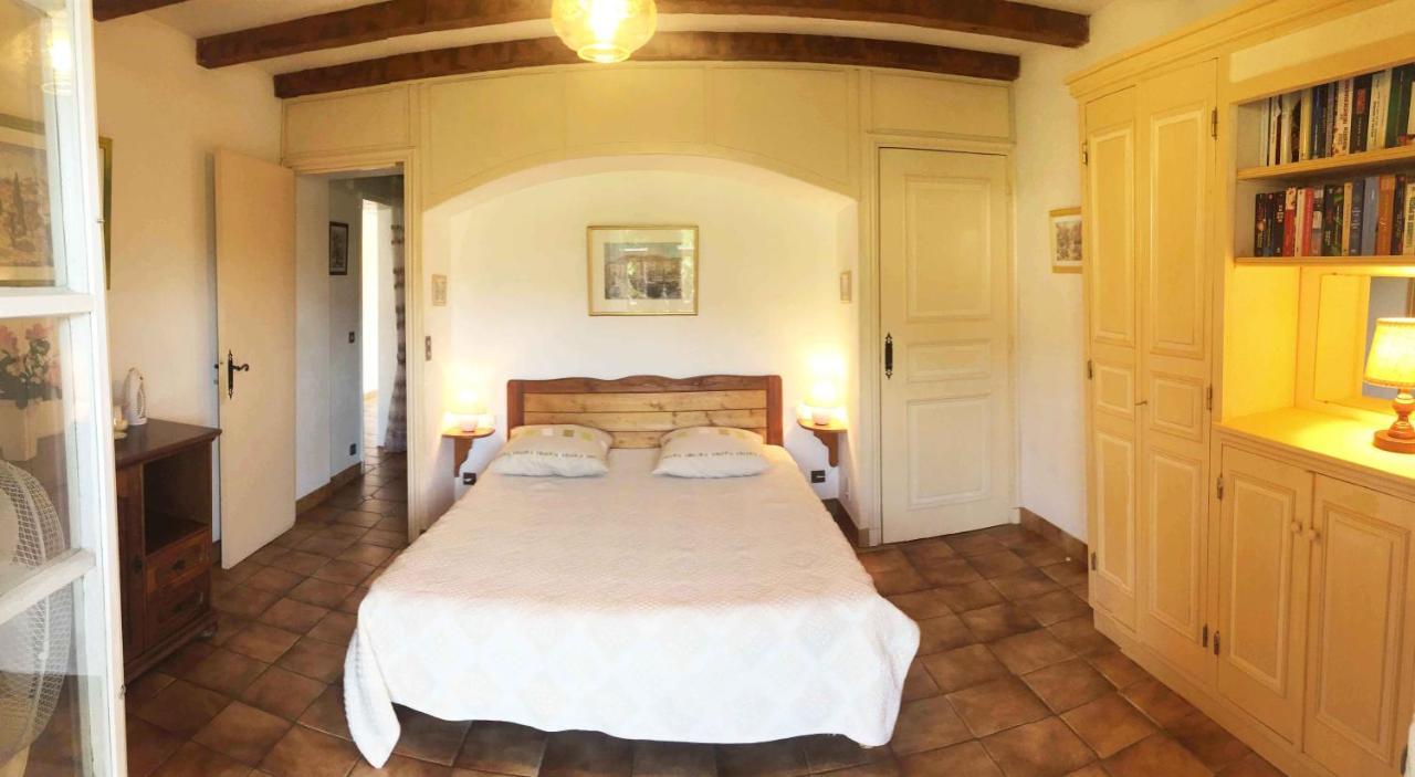 89 Le Grand Pin Appartement Sainte-Maxime Buitenkant foto