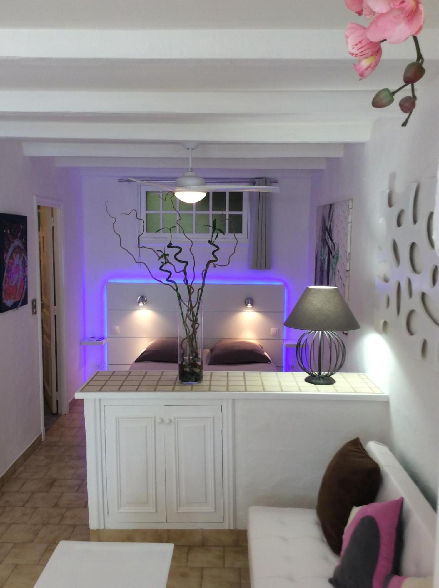 89 Le Grand Pin Appartement Sainte-Maxime Buitenkant foto