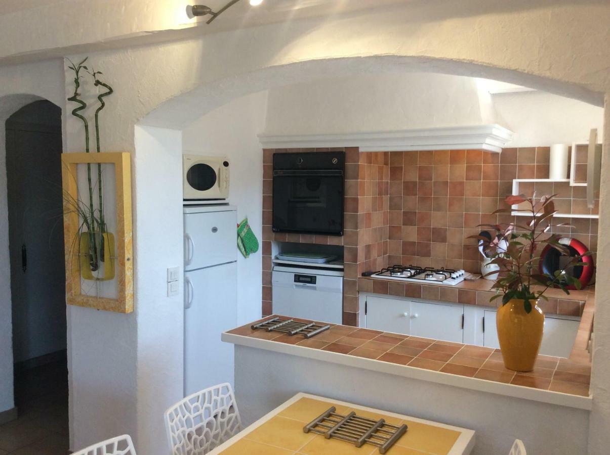 89 Le Grand Pin Appartement Sainte-Maxime Buitenkant foto
