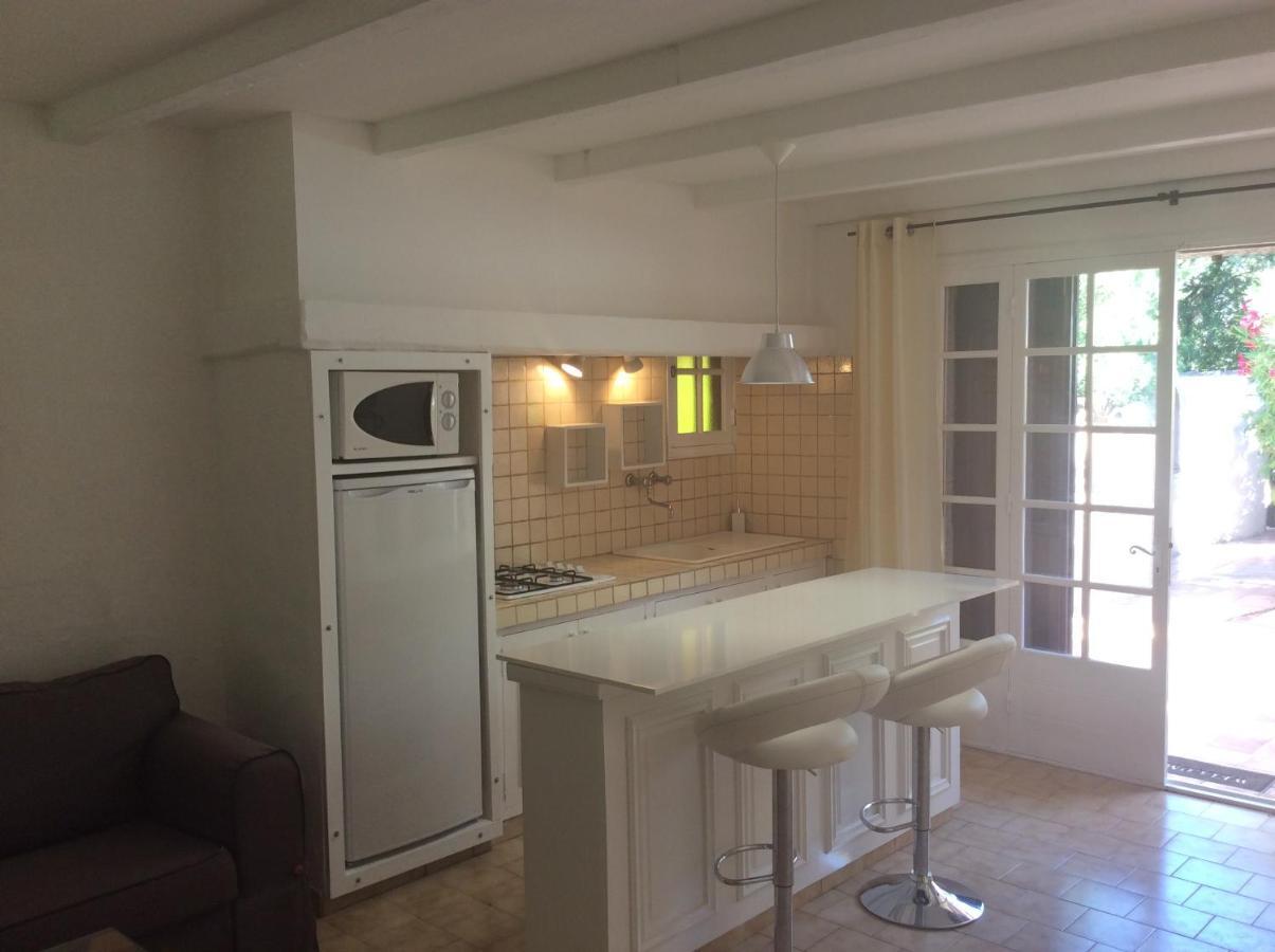 89 Le Grand Pin Appartement Sainte-Maxime Buitenkant foto
